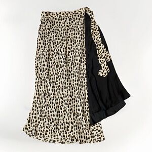 Apricot Lane Black and Cream Midi Skirt